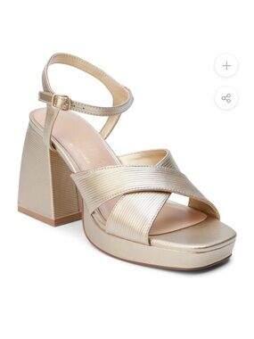 Coconuts by Matisse Robin Platform Heel